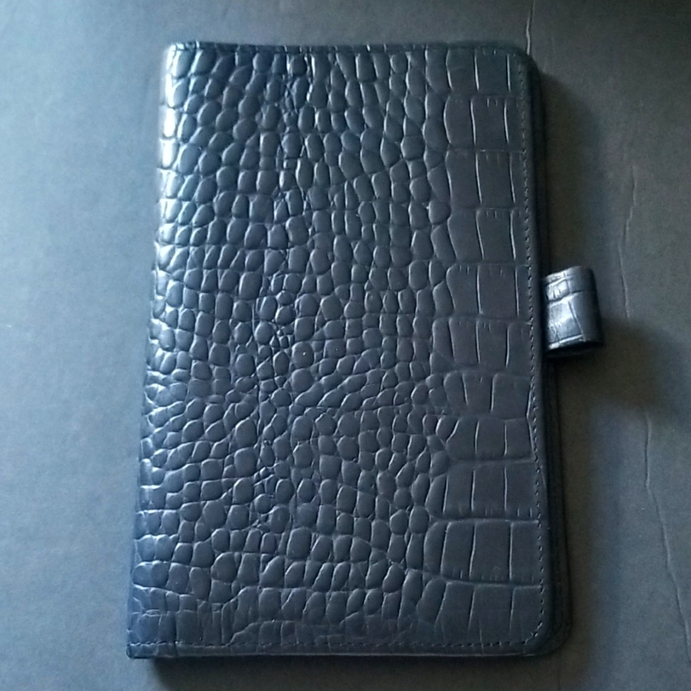 Franklin Covey Black Leather Crocodile Design Checkbook Cover Cardholder